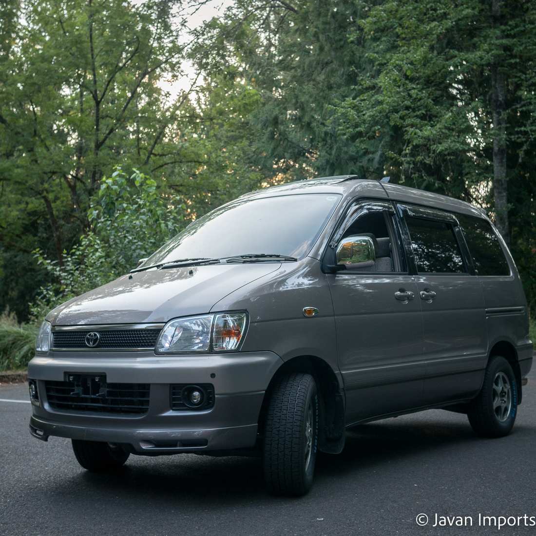1997 Toyota Noah Spacious Roof Twin Moonroof 4WD (sold)