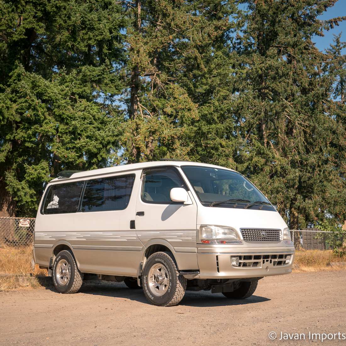 1997 Toyota Hiace Super Custom G Triple Moonroof 4WD (sold)