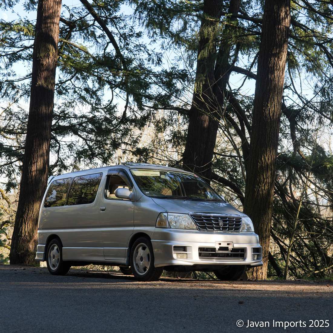 1999 Toyota Grand HiAce Aero Storm Twin Moonroof Ltd. 4WD (sold)