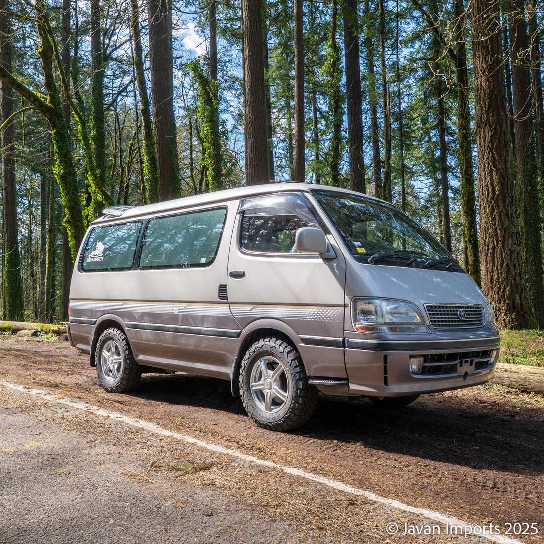 1997 Toyota Hiace Super Custom G Triple Moonroof (sold)
