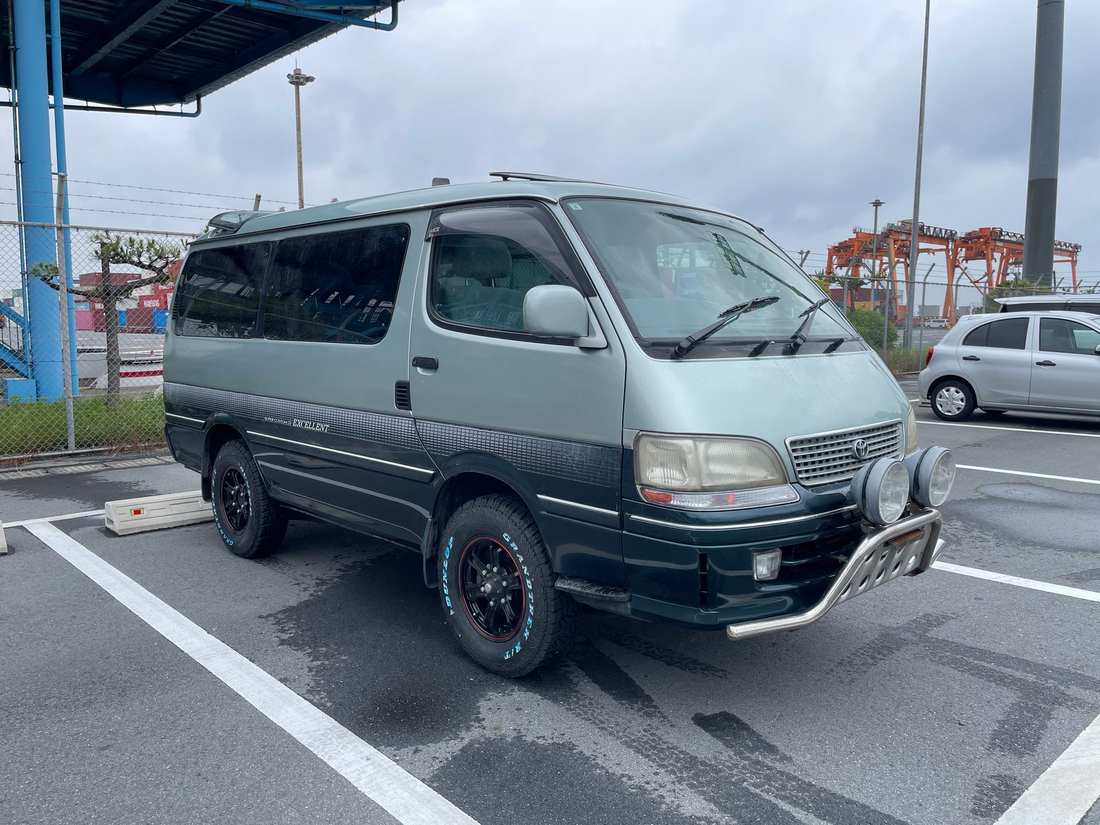 1997 Toyota Hiace Super Custom G Excellent Package Triple Moonroof 4WD (sold)