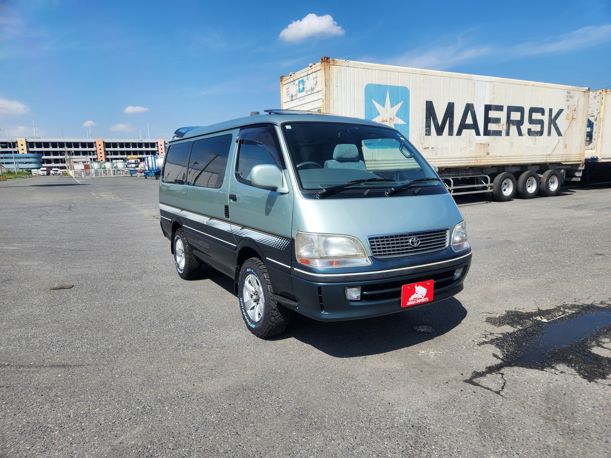1997 Toyota HiAce Super Custom G Triple Moonroof 4WD for sale at Javan Imports, Portland