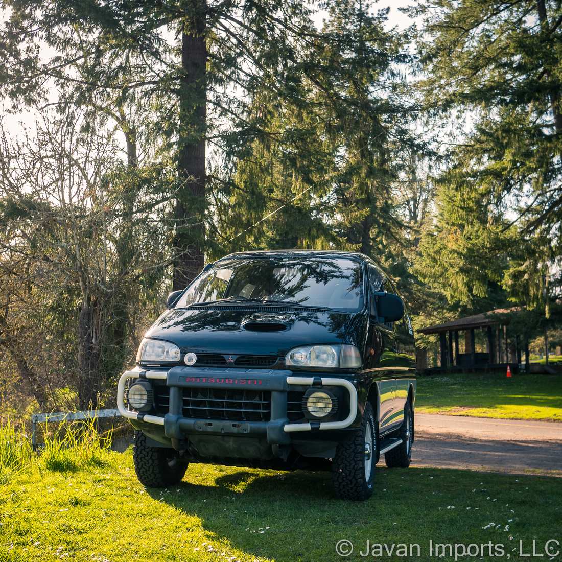 1995 Mitsubishi Delica Spacegear Exceed 2 High Roof 4WD (sold)
