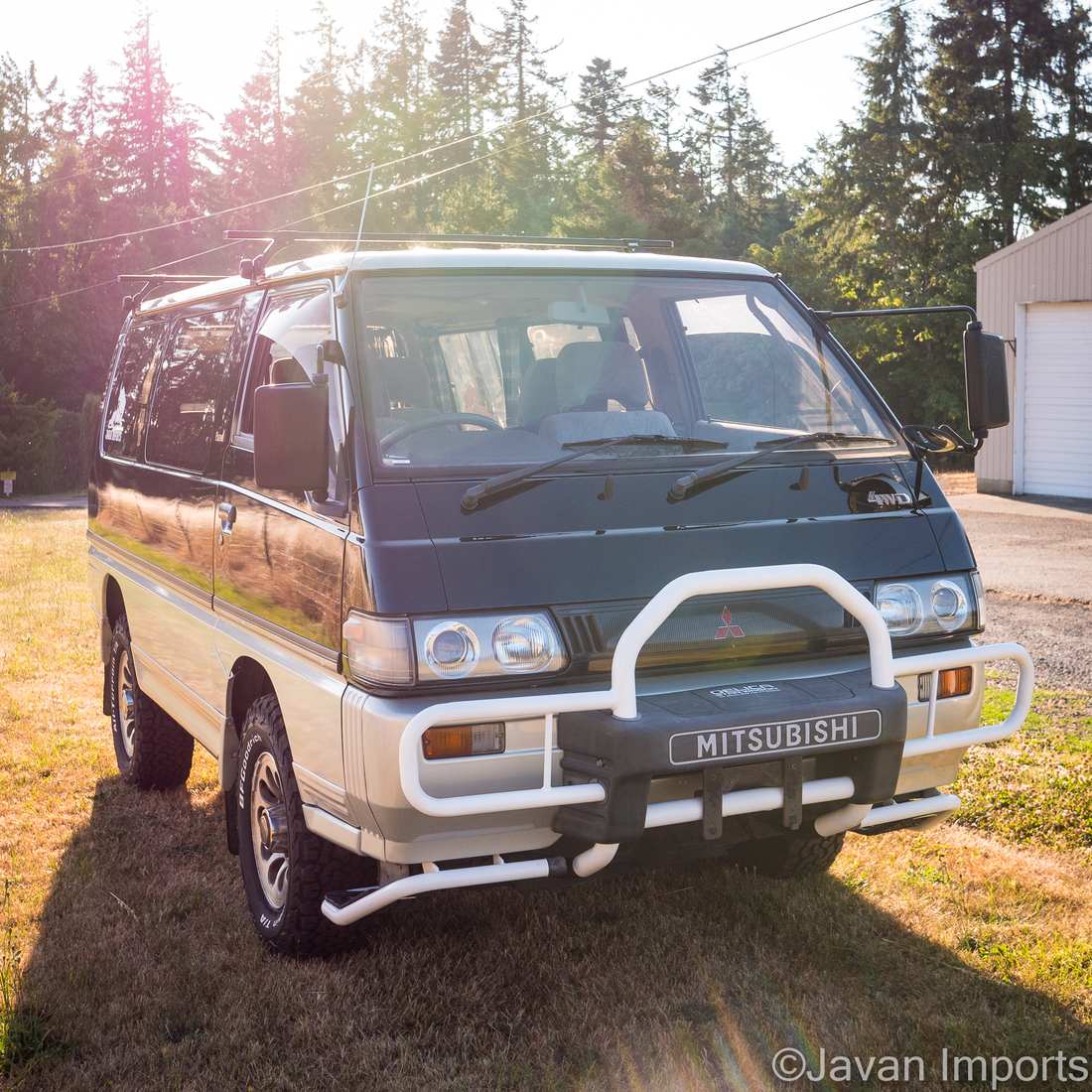 1993 Mitsubishi Delica Starwagon Exceed Sunroof 4WD (sold)