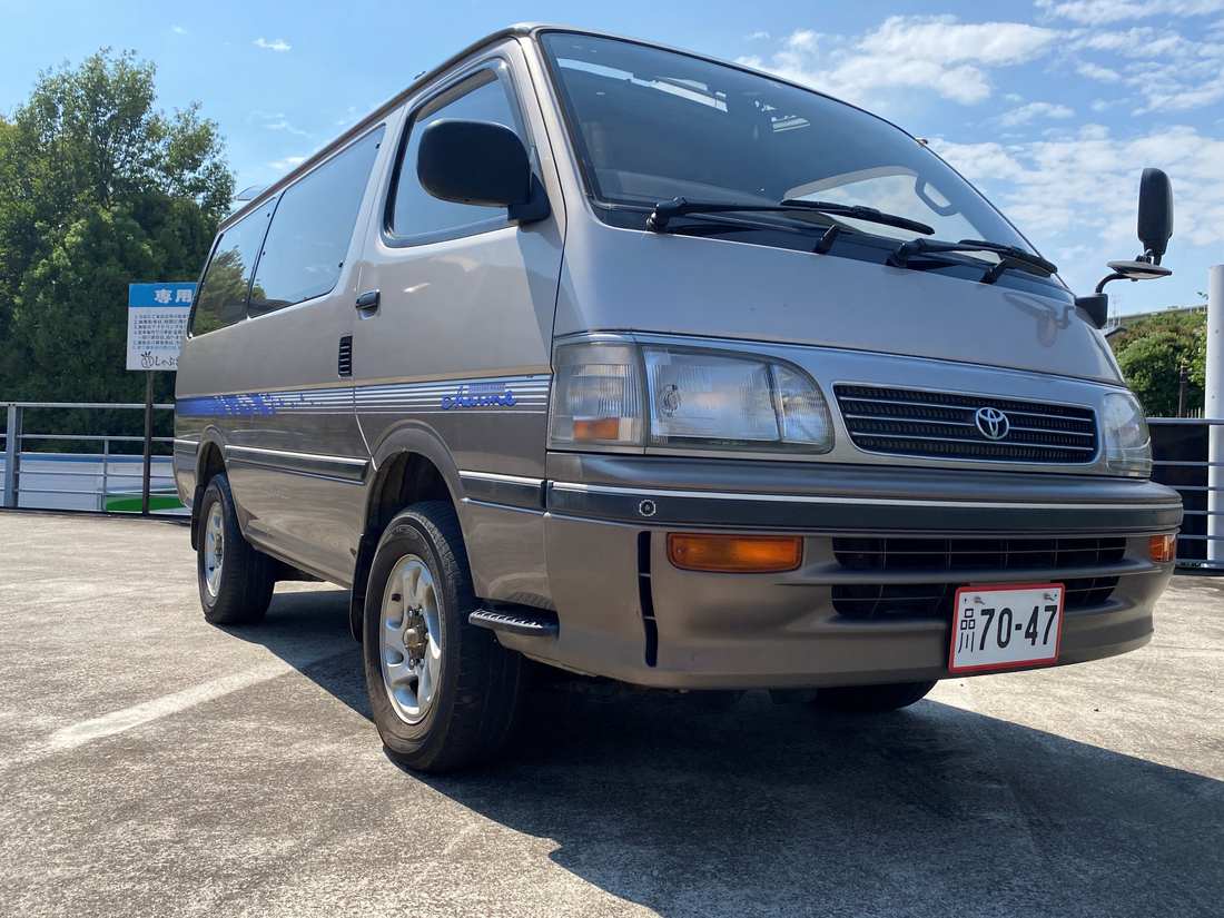 1996 Toyota Hiace "Pleasure Wagon" Triple Moonroof (sold)