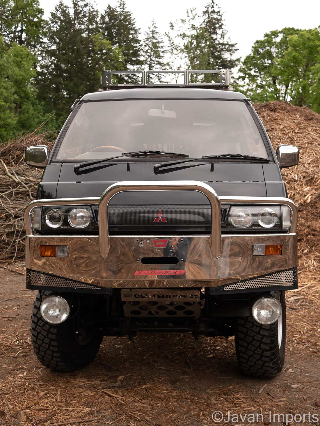 1993 Mitsubishi Delica Exceed Crystal Lite-Roof Ltd. Ed. 4WD (sold)