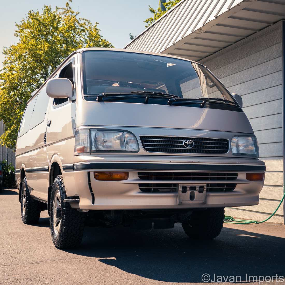 1996 Toyota HiAce Super Custom Triple Moonroof 4WD (sold)