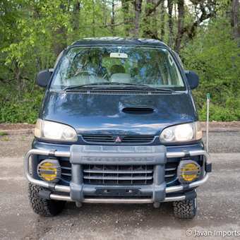 1996 Mitsubishi Delica