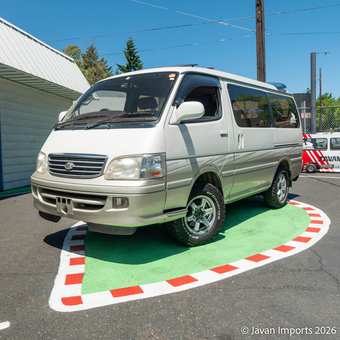 2000 Toyota HiAce