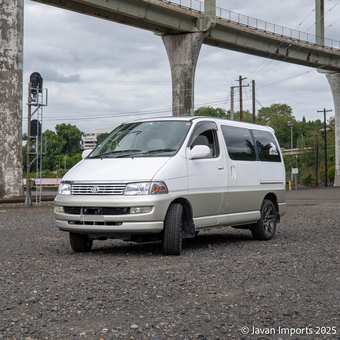 1998 Toyota Regius