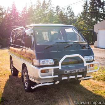 1993 Mitsubishi Delica