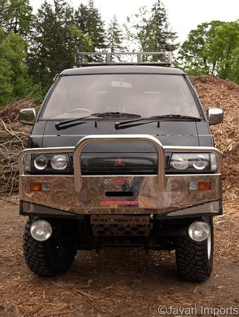 1993 Mitsubishi Delica