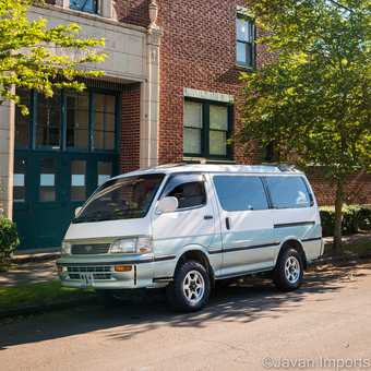 1996 Toyota Hiace