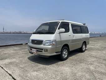2000 Toyota Hiace